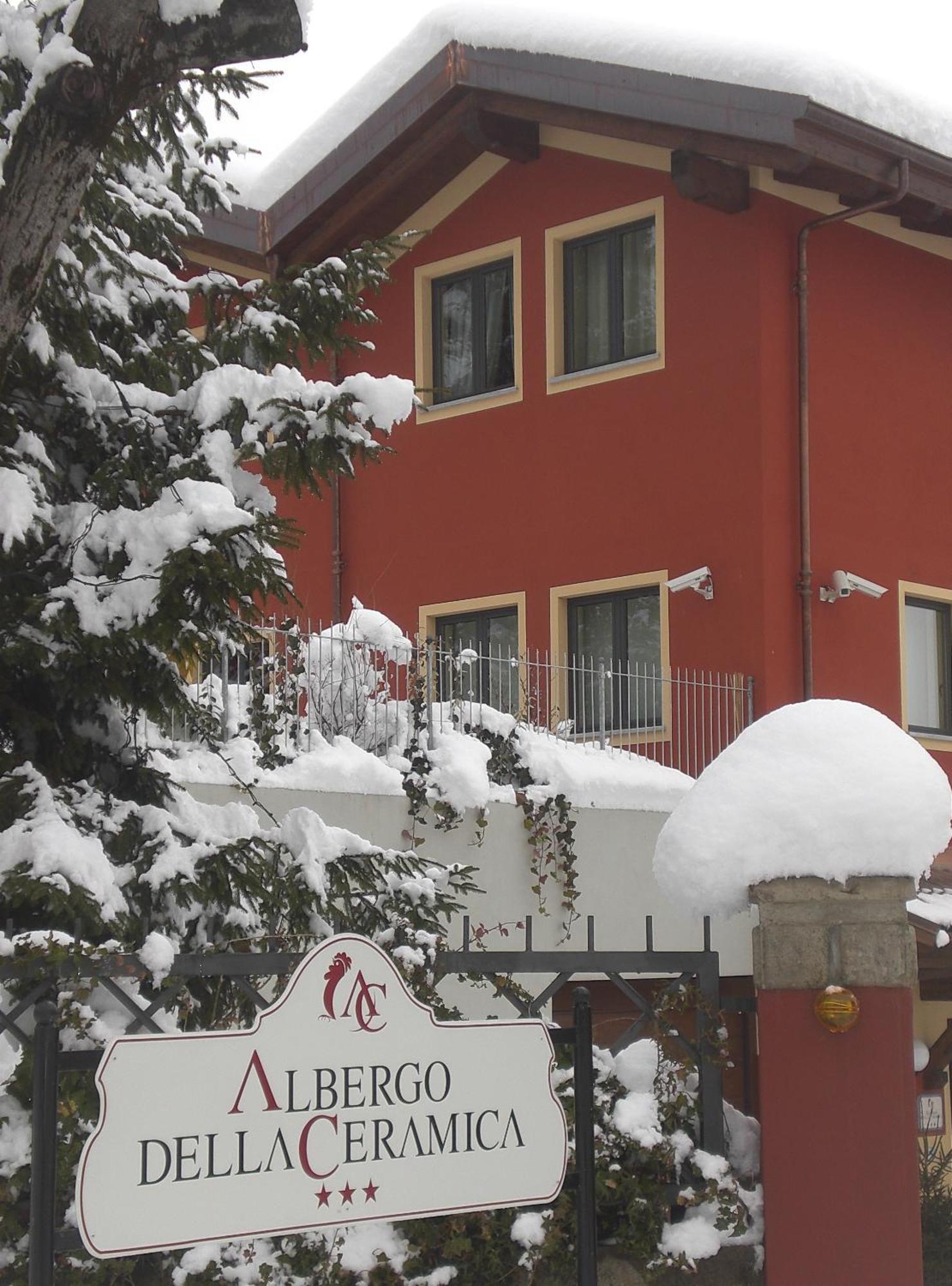 Albergo Della Ceramica Вілланова-Мондові Екстер'єр фото
